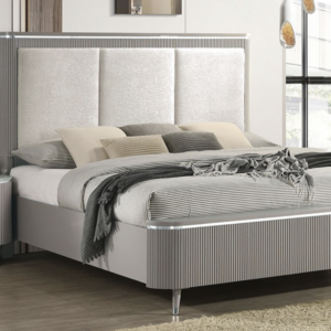 Cama